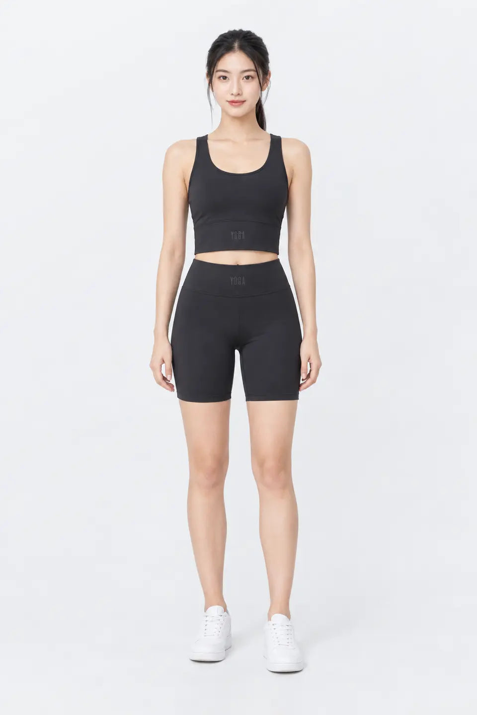 Conjunto deportivo tirantes