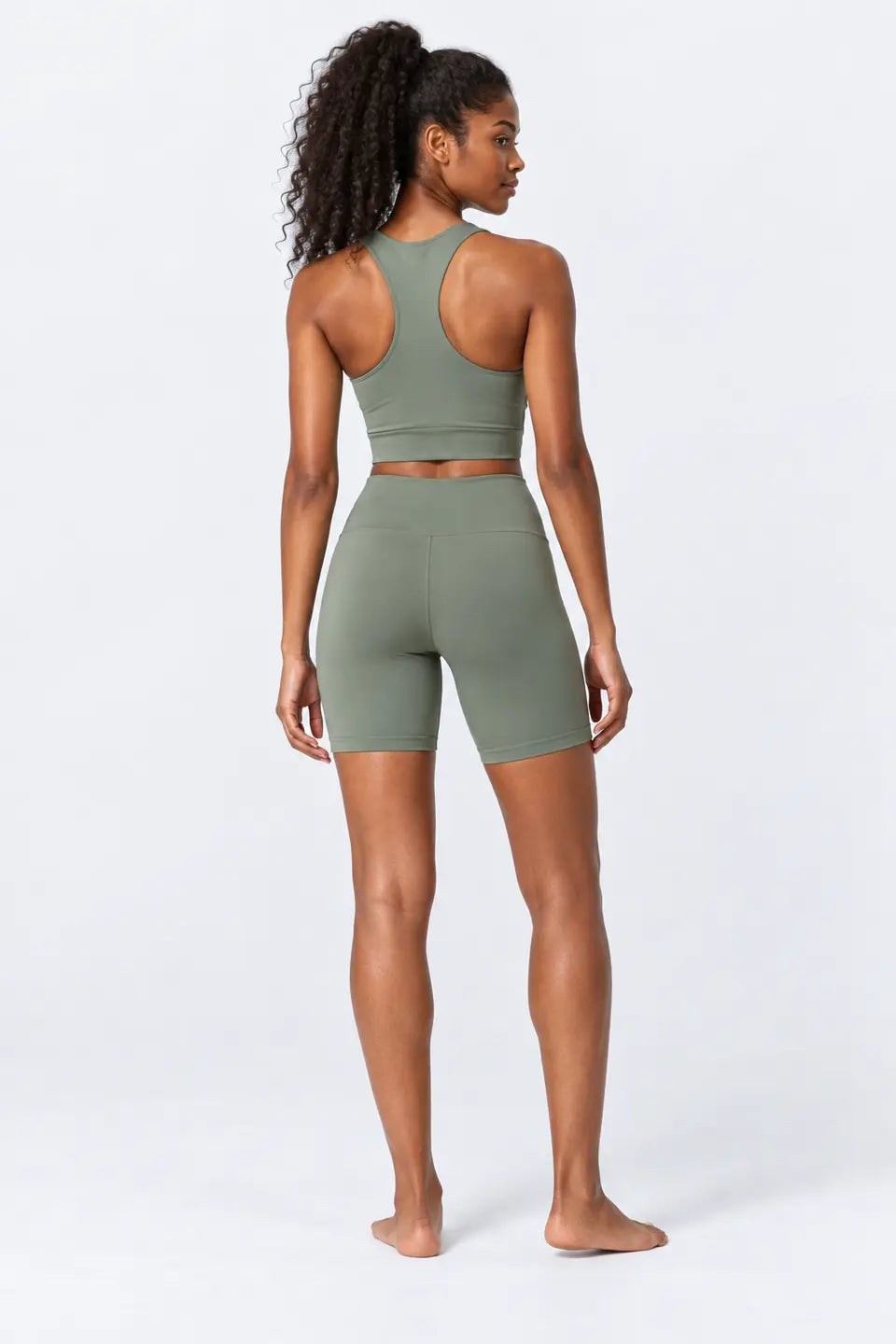 Conjunto deportivo top corto